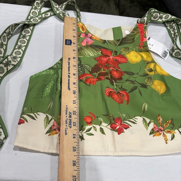 H&M SS26 Green Sleeveless Floral Tie Strap Cropped Top & Midi Wrap Skirt Size XS - Picture 11 of 15